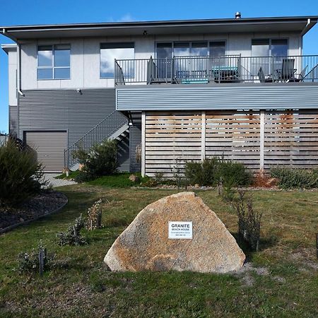 Granite Beach House @ Bay Of Fires Binalong Bay Esterno foto